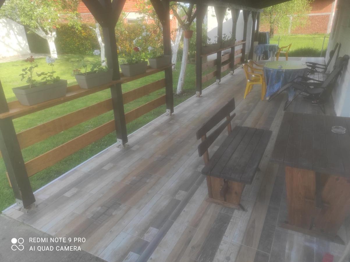 Home Of Nature - Kuca Prirode Odžak エクステリア 写真